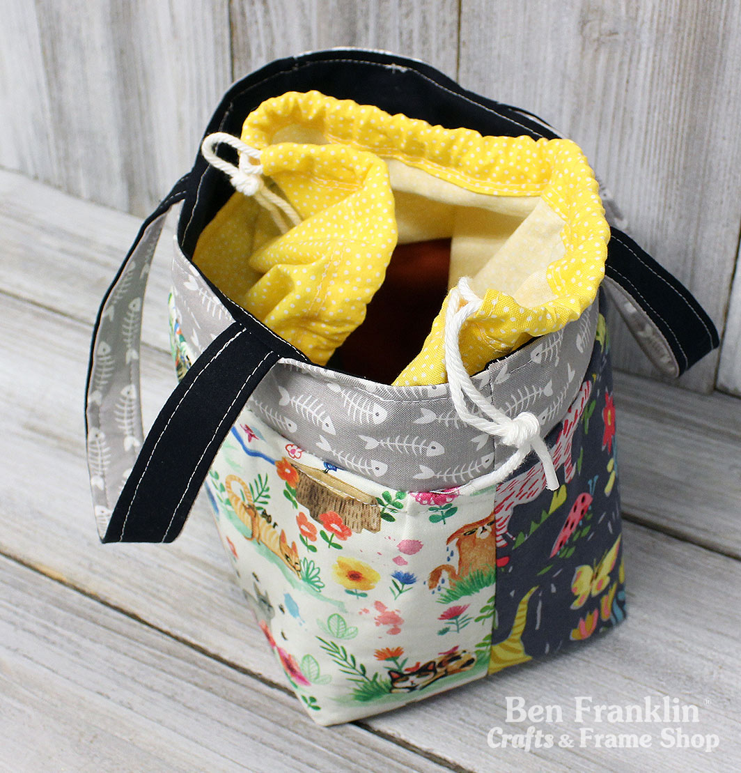 DIY Lunch Bag - Ben Franklin Crafts and Frame Shop